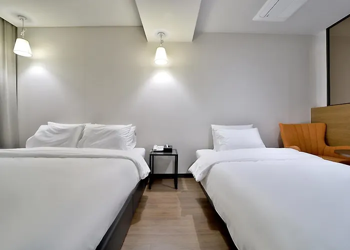 Hotel Seomyeon Hound 1st Street 3*