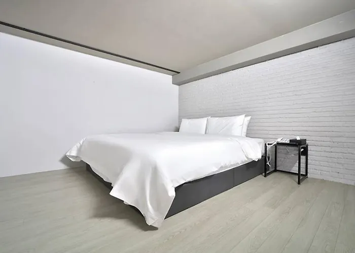 Hotel Seomyeon Hound 1st Street 3*