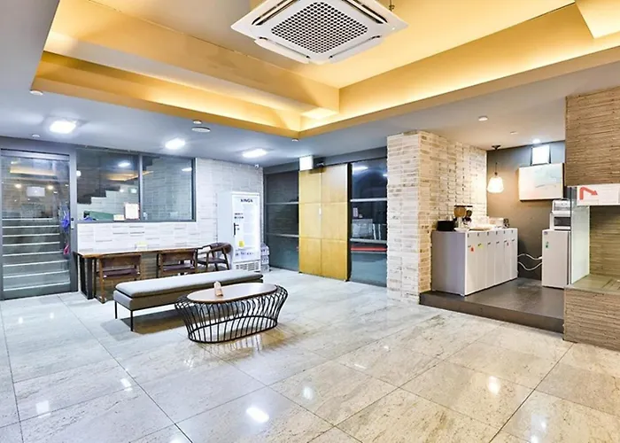 Seomyeon Hound 1st Street Hotel Busan